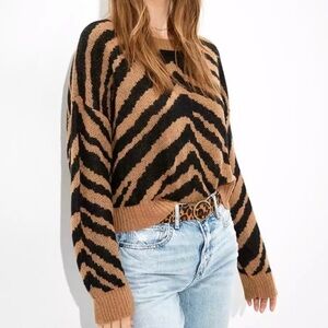 American Eagle Outfitters Zebra Stripe Wool Blends Sweater Brown and Black Sz S